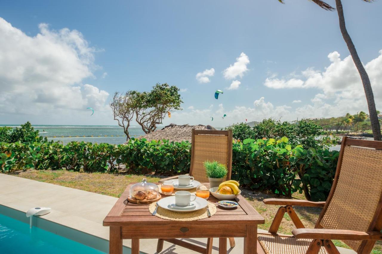 Suites Anagani Le François Buitenkant foto