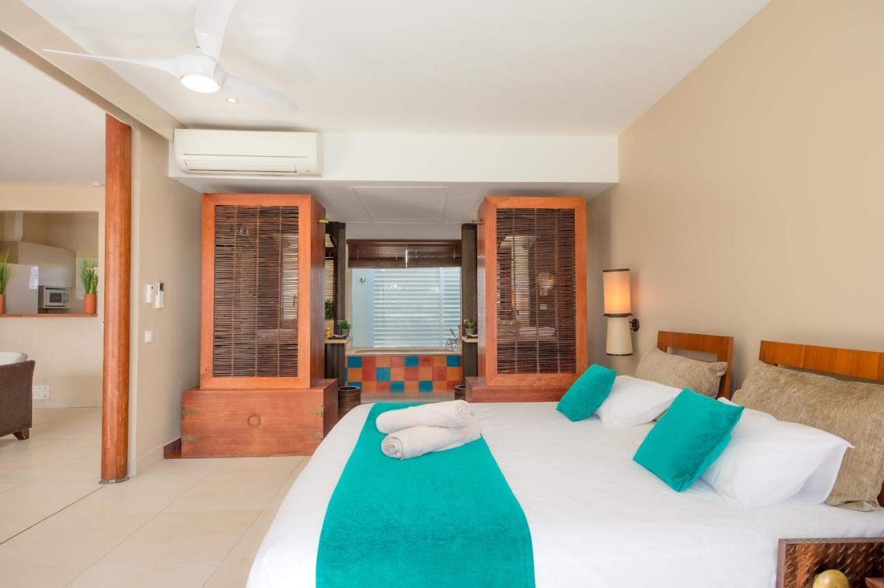 Suites Anagani Le François Buitenkant foto