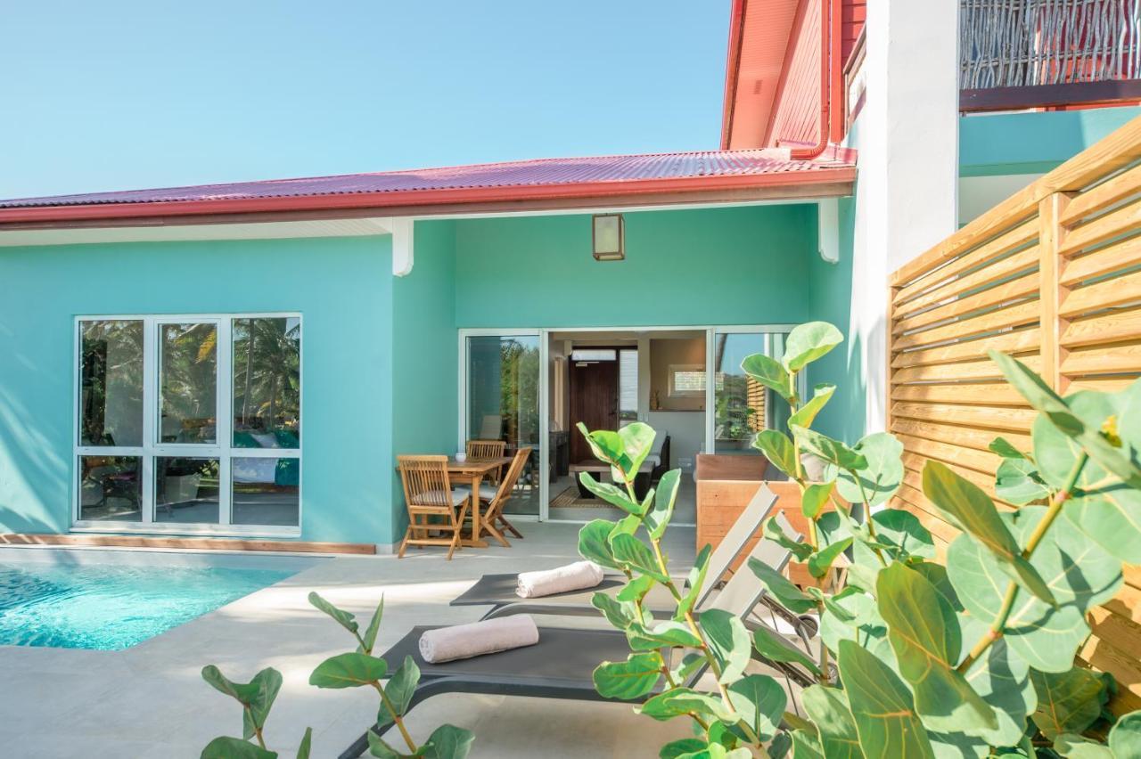 Suites Anagani Le François Buitenkant foto